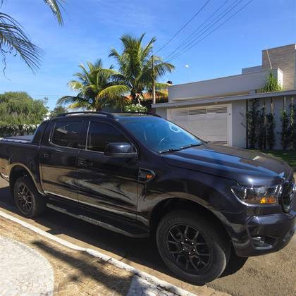 FORD RANGER 2.2 BLACK 4X2 CD 16V DIESEL 4P AUTOMÁTICO FORD RANGER 2.2 BLACK 4X2 CD 16V DIESEL 4P AUTOMÁTICO